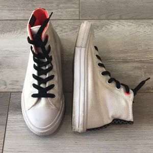 Like new Converse